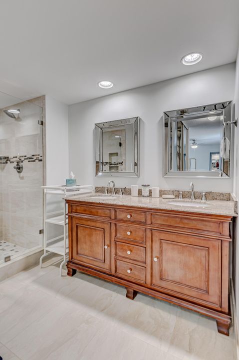 For Rent: $4,000 (2 beds, 2 baths, 1488 Square Feet)