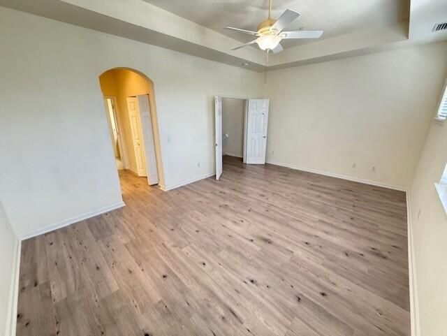 На продажу: $339,900 (2 спален, 2 ванн, 1857 Квадратных фут)