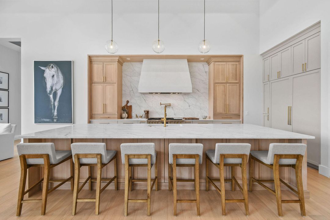 For Rent: $13,500 (3 beds, 3 baths, 3183 Square Feet)