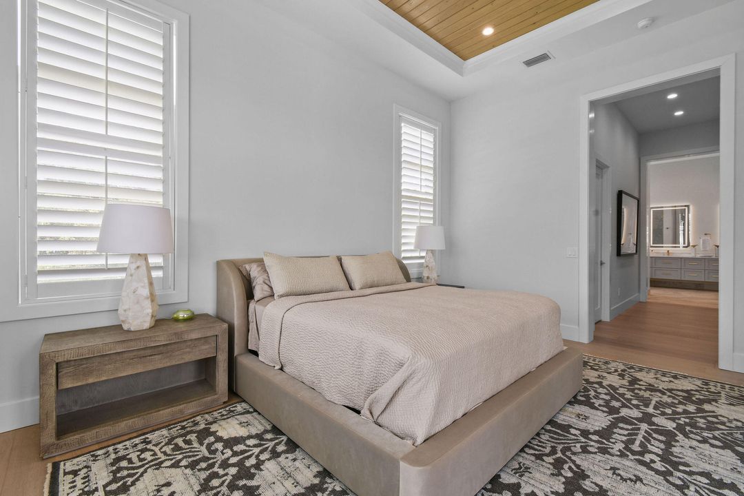 For Rent: $13,500 (3 beds, 3 baths, 3183 Square Feet)