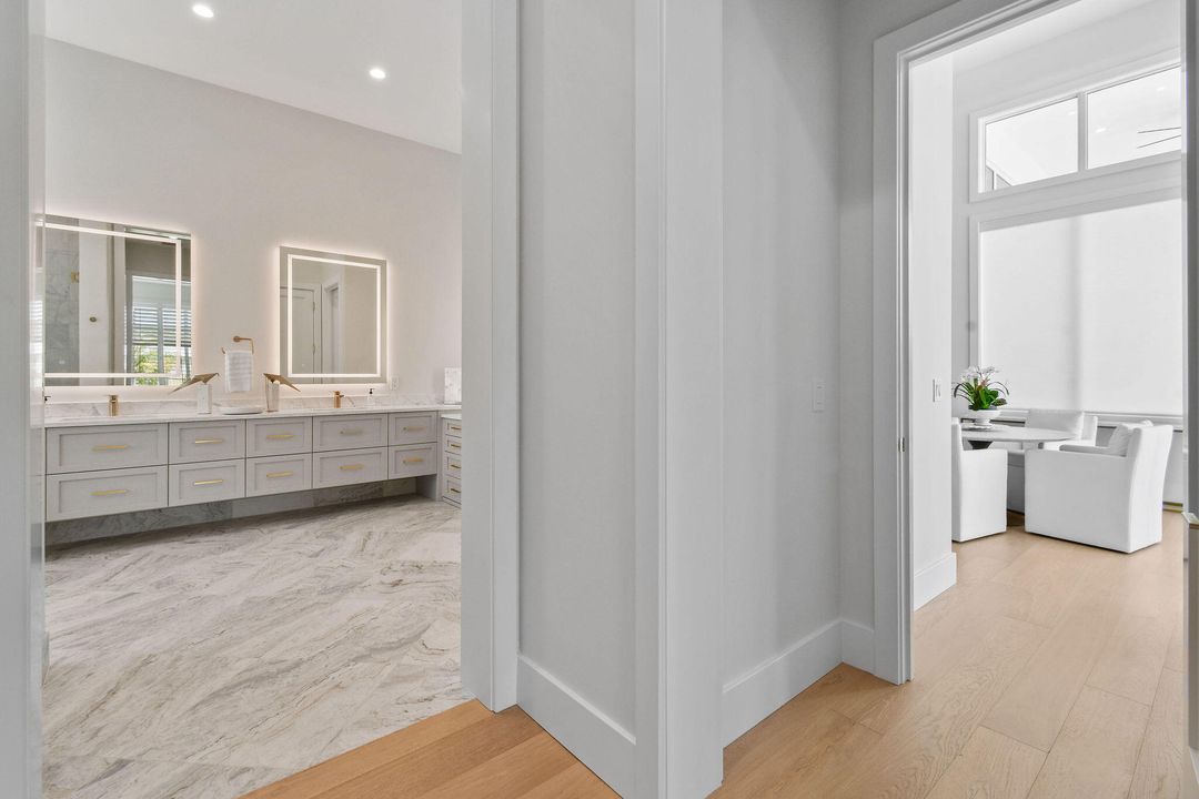 For Rent: $13,500 (3 beds, 3 baths, 3183 Square Feet)