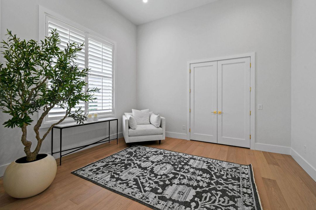 For Rent: $13,500 (3 beds, 3 baths, 3183 Square Feet)