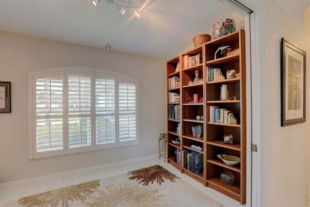 待售: $520,000 (3 贝兹, 2 浴室, 1976 平方英尺)