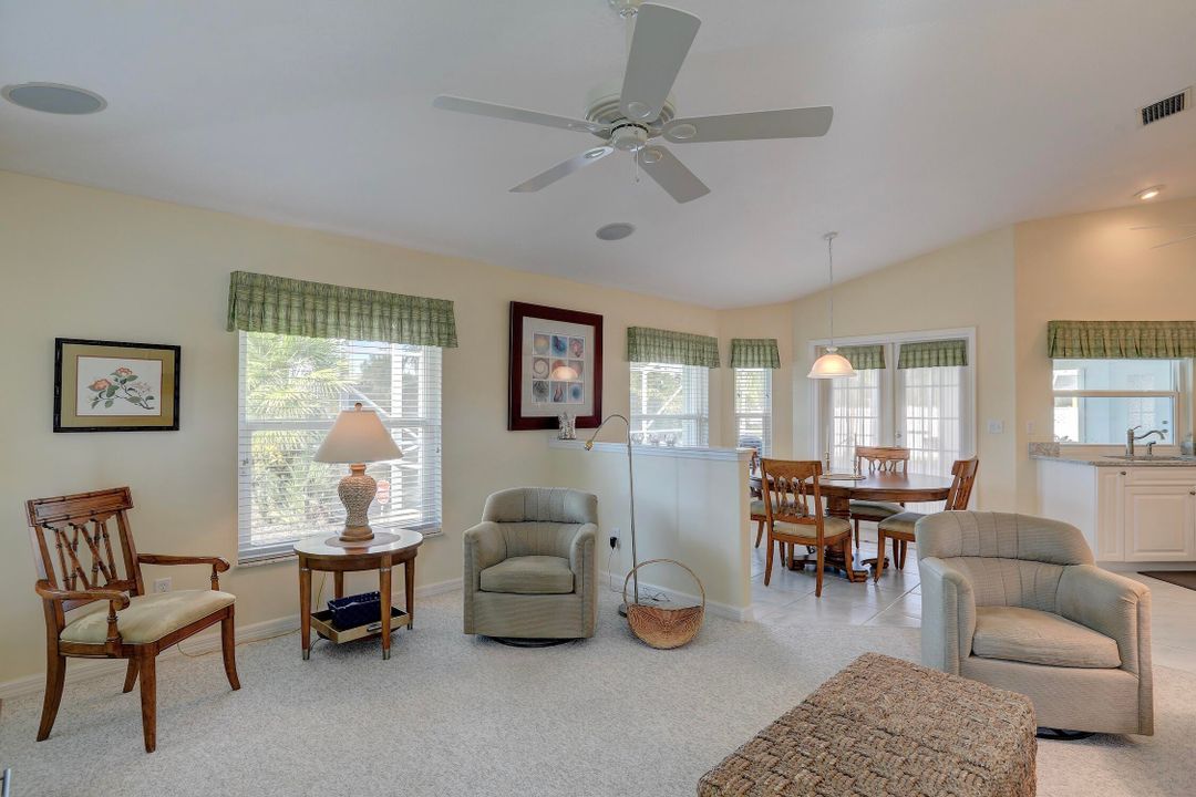 待售: $520,000 (3 贝兹, 2 浴室, 1976 平方英尺)