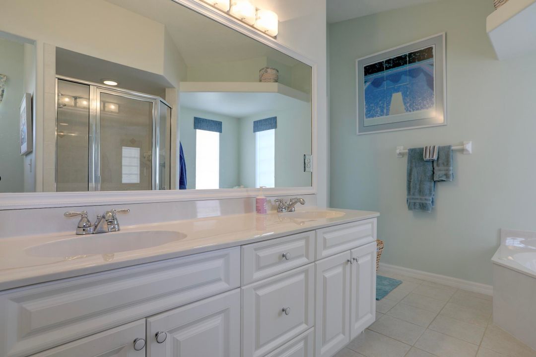 待售: $520,000 (3 贝兹, 2 浴室, 1976 平方英尺)