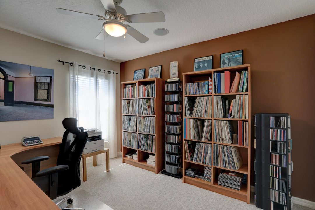 待售: $520,000 (3 贝兹, 2 浴室, 1976 平方英尺)