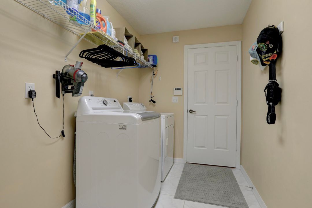 待售: $520,000 (3 贝兹, 2 浴室, 1976 平方英尺)