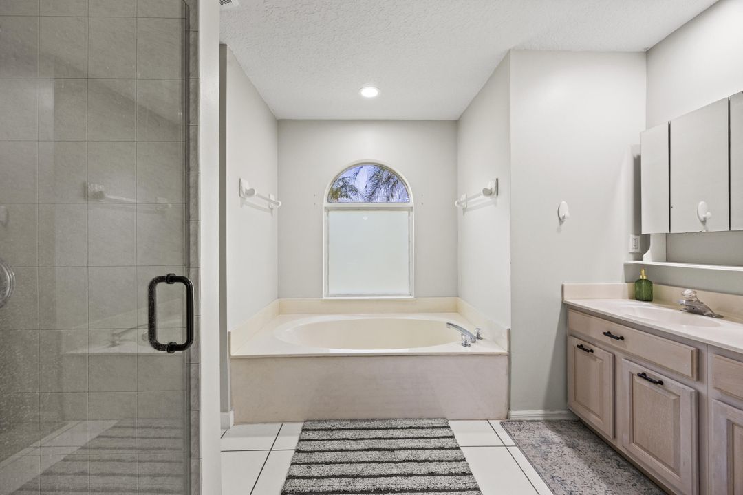 待售: $665,000 (3 贝兹, 2 浴室, 1671 平方英尺)