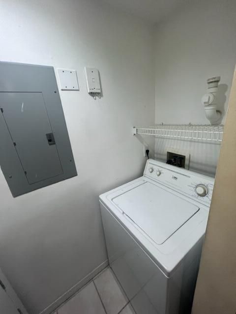 В аренду: $1,900 (2 спален, 2 ванн, 1051 Квадратных фут)