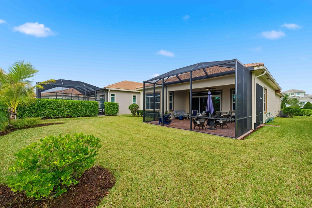 待售: $499,000 (3 贝兹, 2 浴室, 1940 平方英尺)