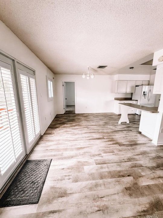 For Rent: $3,600 (3 beds, 2 baths, 1546 Square Feet)