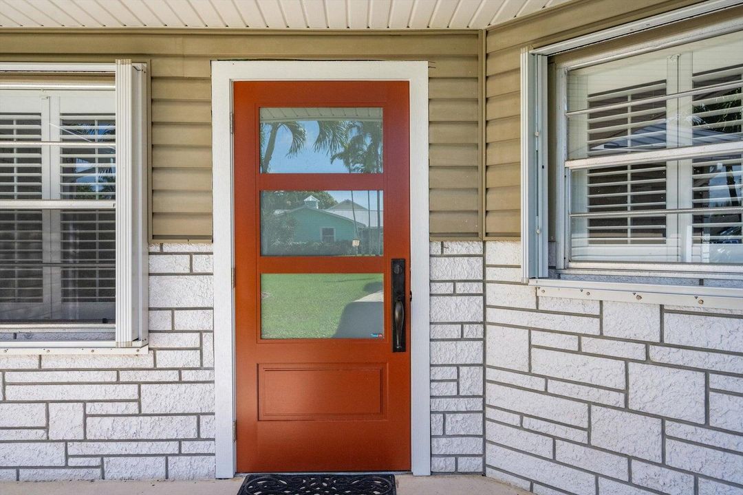 For Rent: $3,600 (3 beds, 2 baths, 1546 Square Feet)