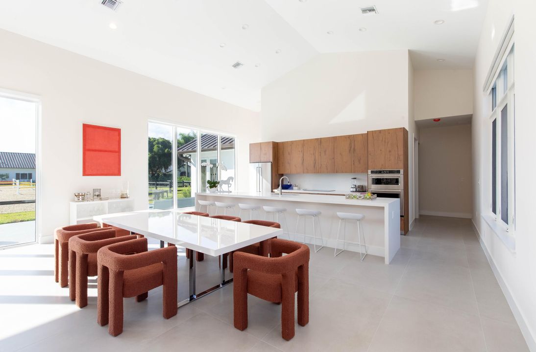 En Renta: $45,000 (4 camas, 4 baños, 4077 Pies cuadrados)