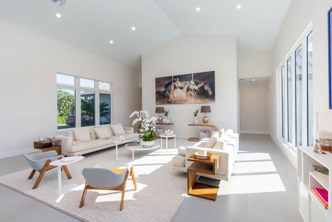 En Renta: $45,000 (4 camas, 4 baños, 4077 Pies cuadrados)