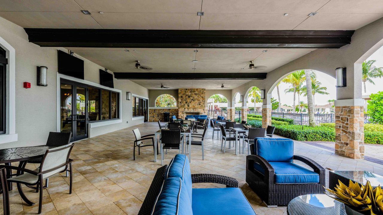 待售: $499,000 (3 贝兹, 2 浴室, 1940 平方英尺)