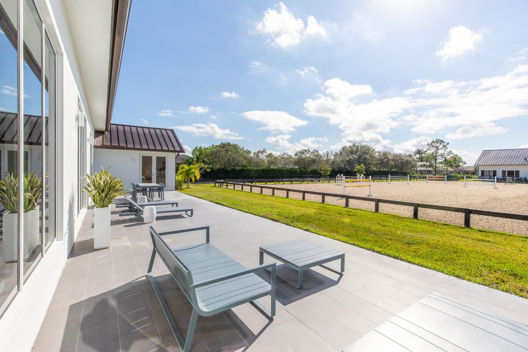 En Renta: $45,000 (4 camas, 4 baños, 4077 Pies cuadrados)