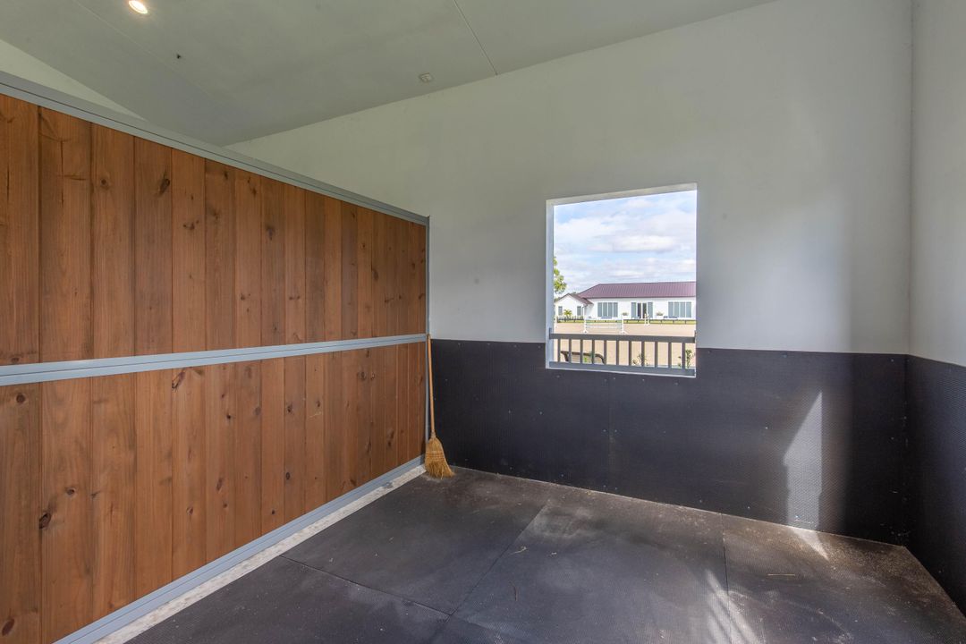 En Renta: $45,000 (4 camas, 4 baños, 4077 Pies cuadrados)