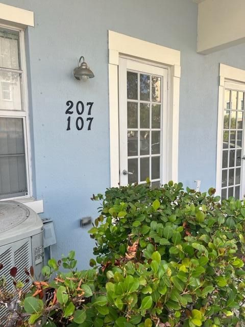 For Rent: $2,600 (2 beds, 2 baths, 1862 Square Feet)