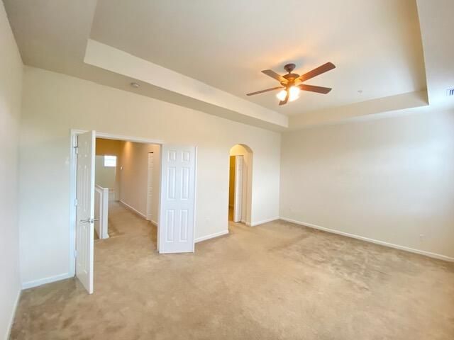 For Rent: $2,600 (2 beds, 2 baths, 1862 Square Feet)