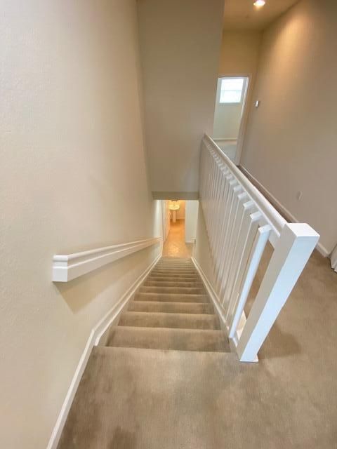 For Rent: $2,600 (2 beds, 2 baths, 1862 Square Feet)