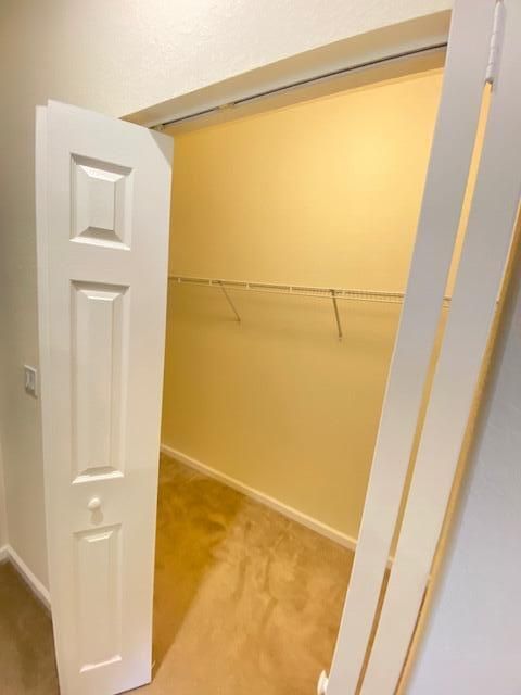 For Rent: $2,600 (2 beds, 2 baths, 1862 Square Feet)