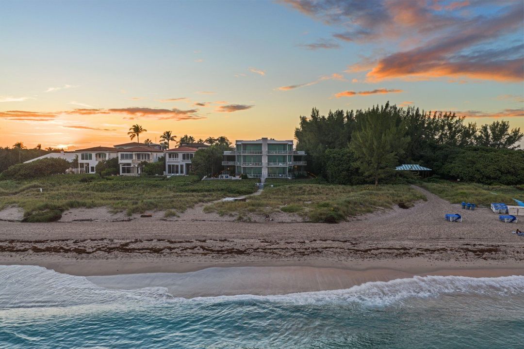 For Sale: $7,495,000 (4 beds, 3 baths, 3069 Square Feet)