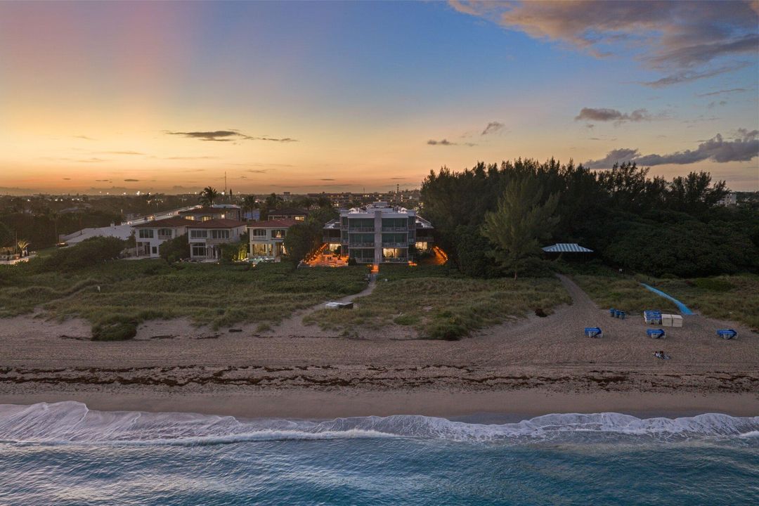 For Sale: $7,495,000 (4 beds, 3 baths, 3069 Square Feet)