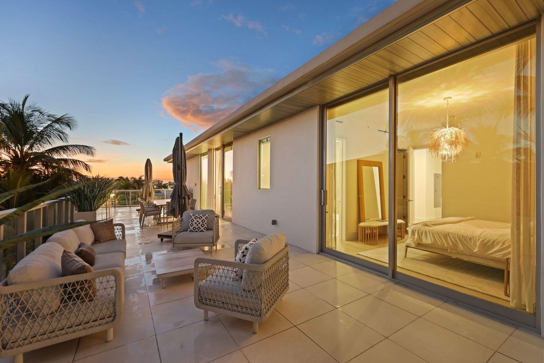 For Sale: $7,495,000 (4 beds, 3 baths, 3069 Square Feet)