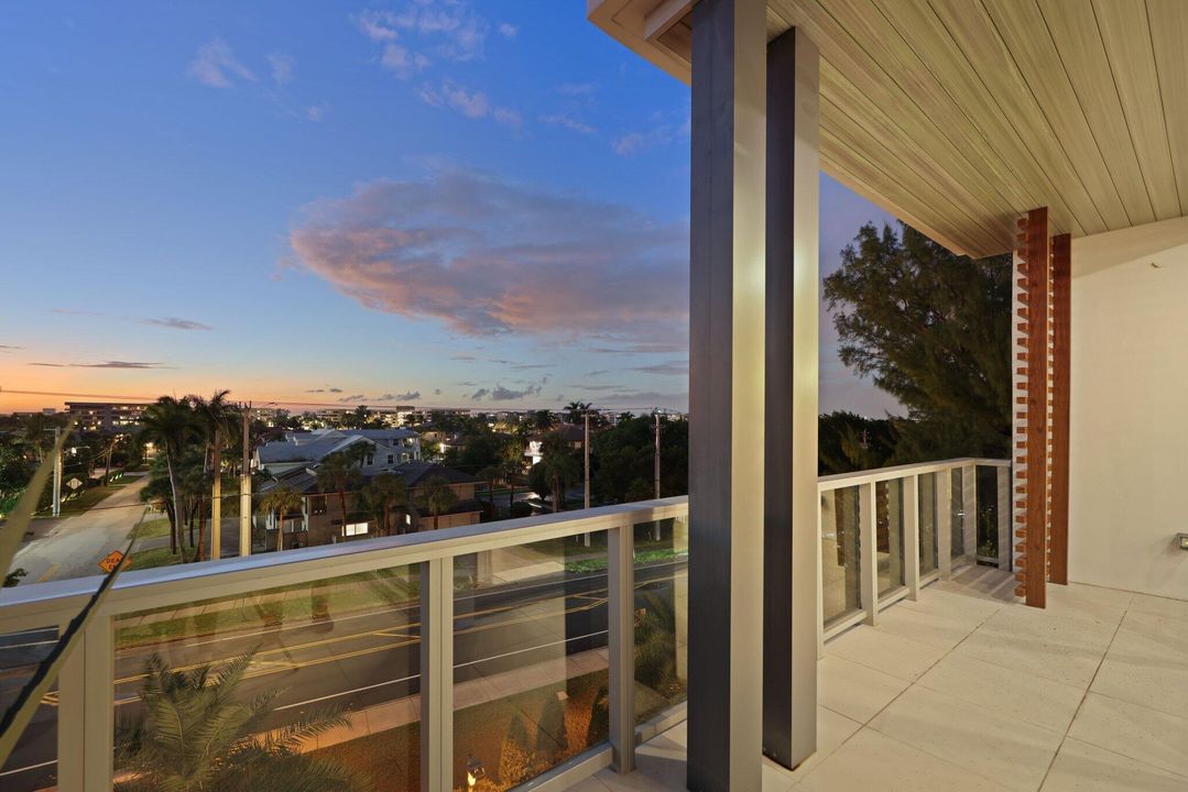 For Sale: $7,495,000 (4 beds, 3 baths, 3069 Square Feet)