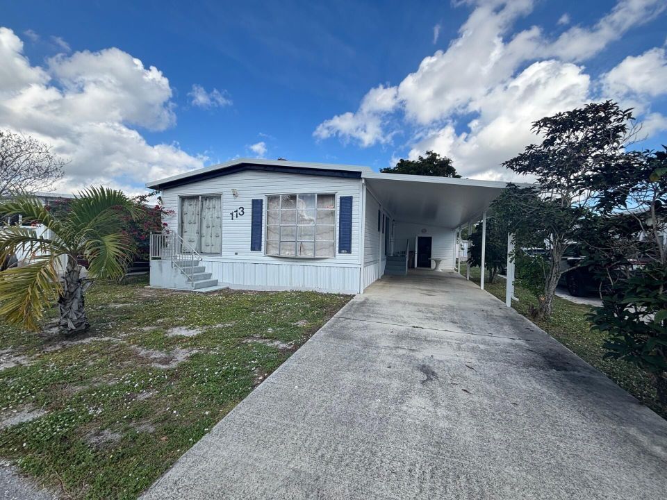 На продажу: $85,000 (2 спален, 2 ванн, 1152 Квадратных фут)