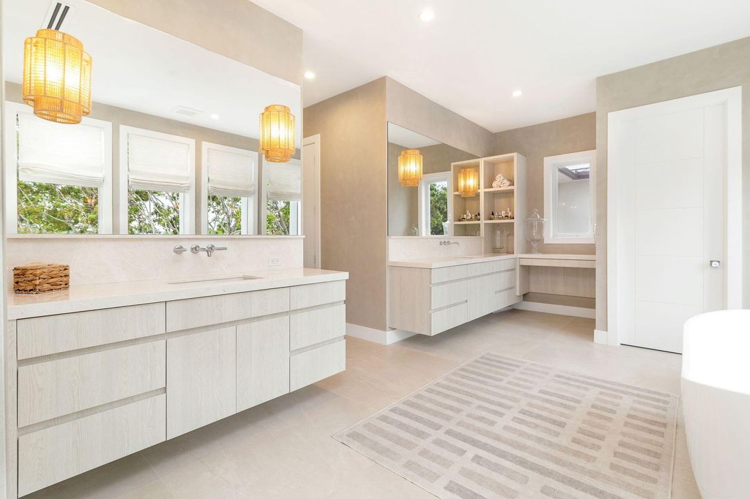 En Venta: $4,400,000 (4 camas, 4 baños, 3902 Pies cuadrados)