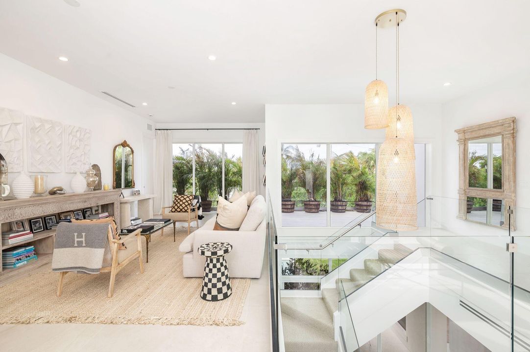 En Venta: $4,400,000 (4 camas, 4 baños, 3902 Pies cuadrados)