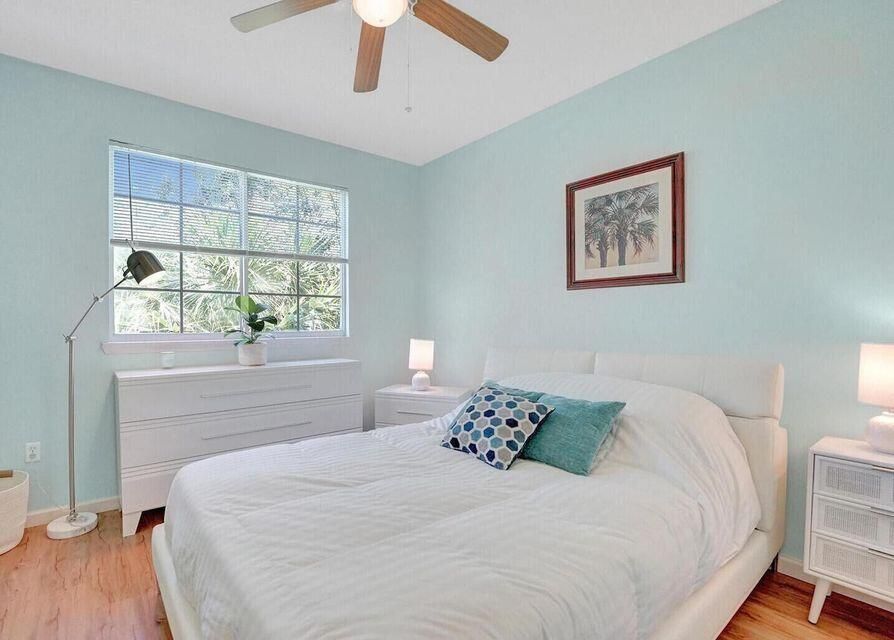 В аренду: $2,300 (3 спален, 2 ванн, 1310 Квадратных фут)