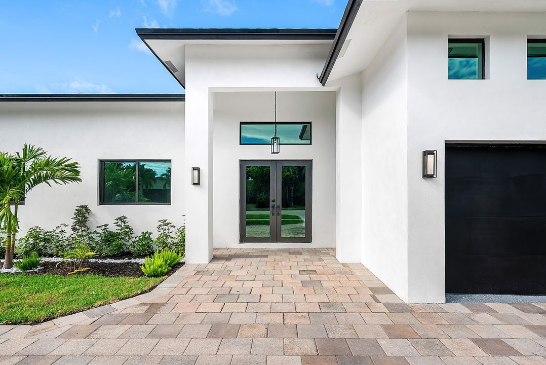 待售: $1,150,000 (4 贝兹, 3 浴室, 2478 平方英尺)