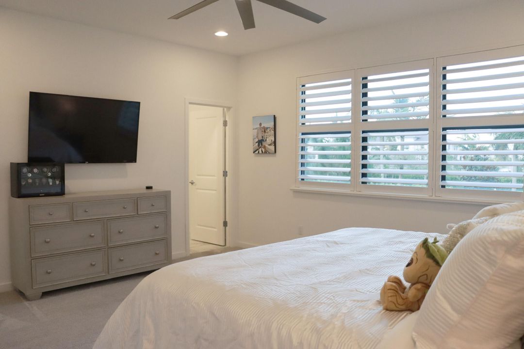 На продажу: $640,000 (3 спален, 2 ванн, 2317 Квадратных фут)