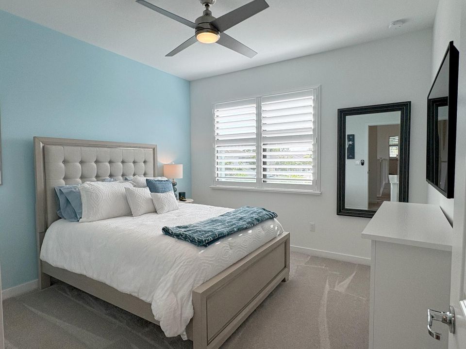 На продажу: $640,000 (3 спален, 2 ванн, 2317 Квадратных фут)