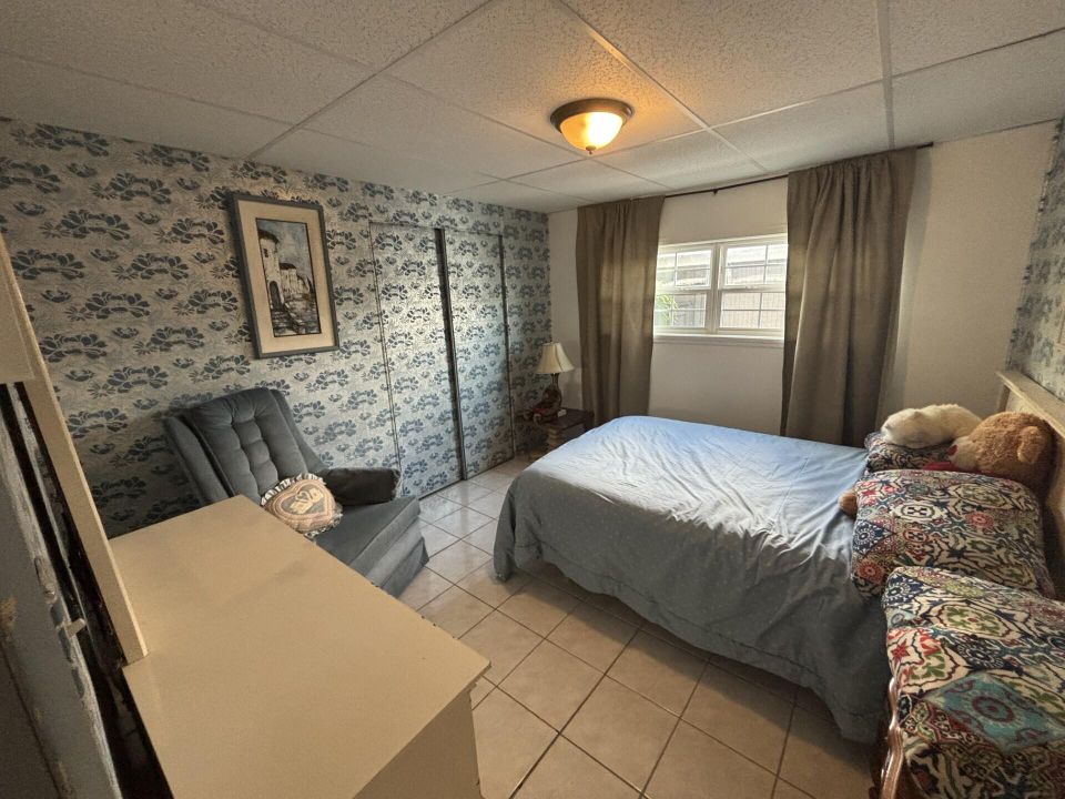 На продажу: $85,000 (2 спален, 2 ванн, 1152 Квадратных фут)