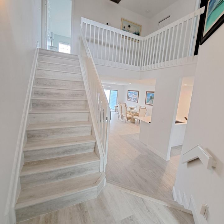 В аренду: $4,000 (2 спален, 2 ванн, 1431 Квадратных фут)