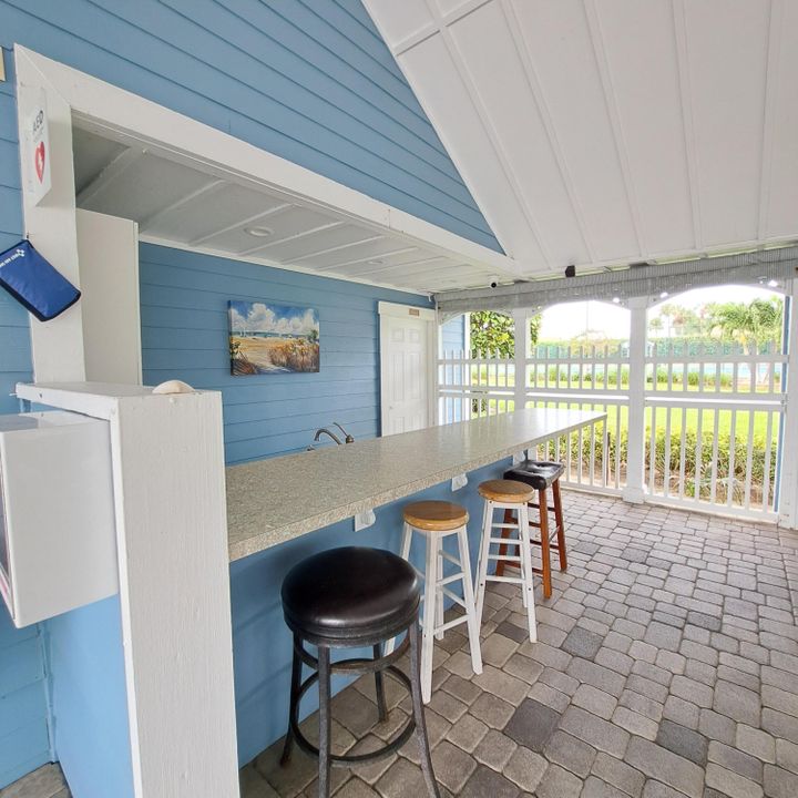 В аренду: $4,000 (2 спален, 2 ванн, 1431 Квадратных фут)