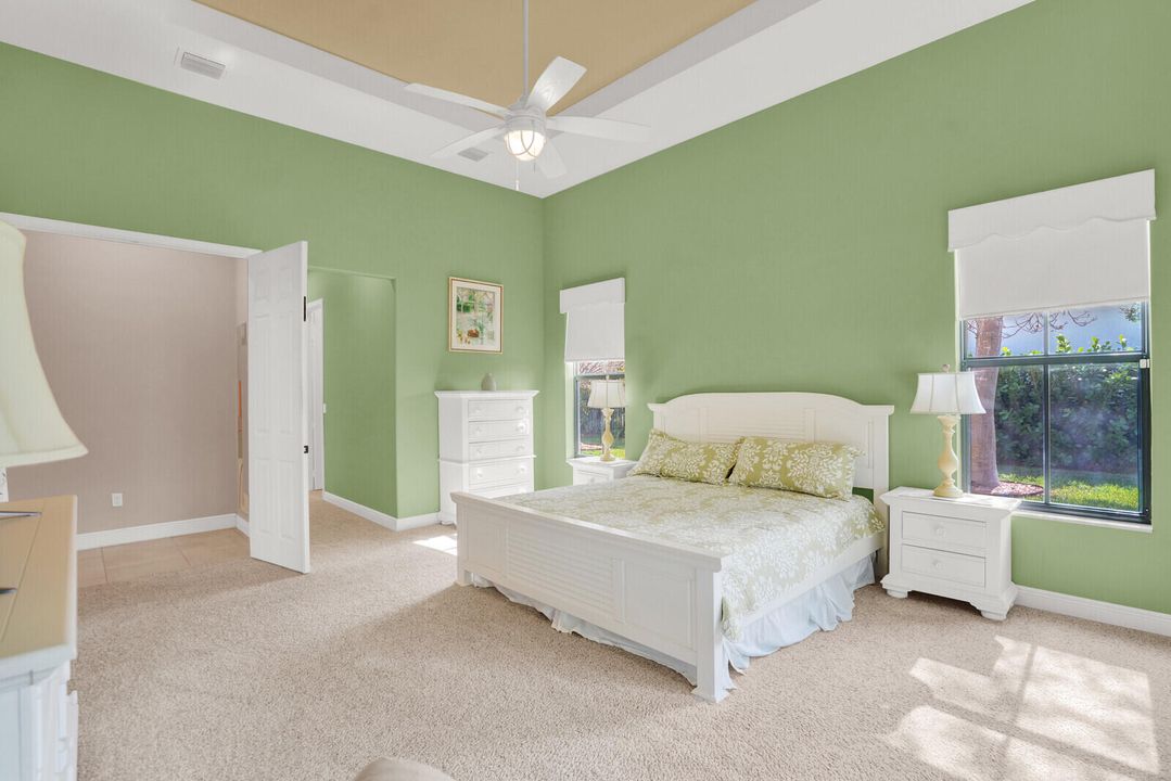 待售: $835,000 (4 贝兹, 3 浴室, 2671 平方英尺)