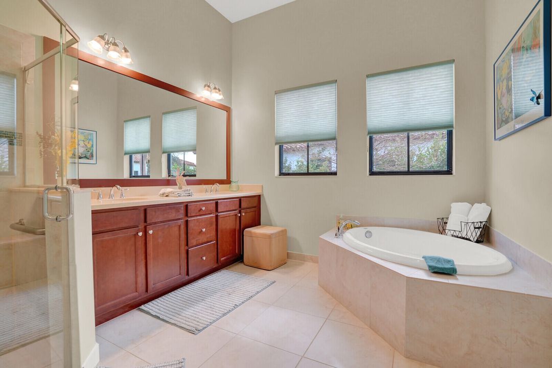 待售: $835,000 (4 贝兹, 3 浴室, 2671 平方英尺)