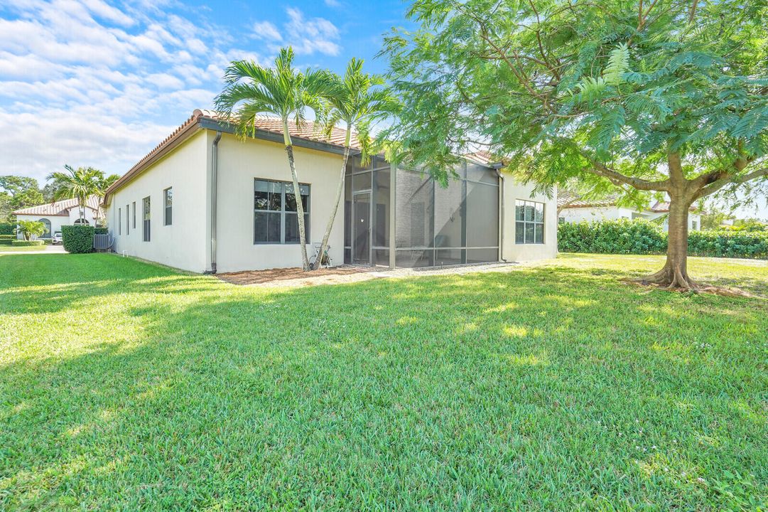 待售: $835,000 (4 贝兹, 3 浴室, 2671 平方英尺)