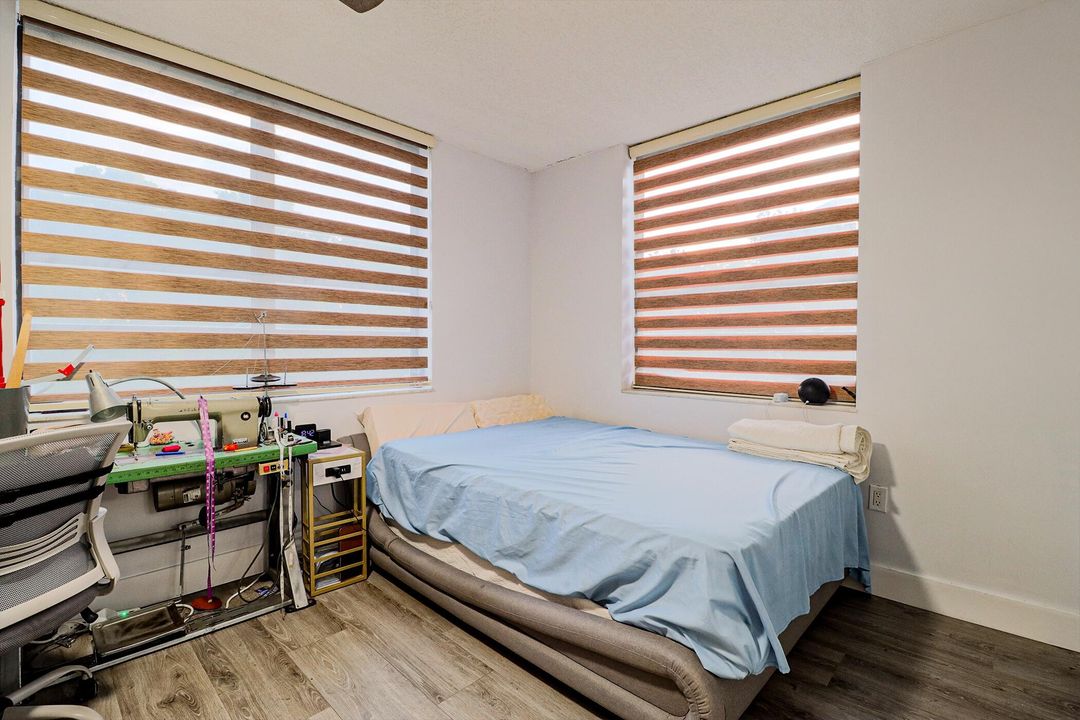 For Sale: $200,000 (2 beds, 2 baths, 852 Square Feet)