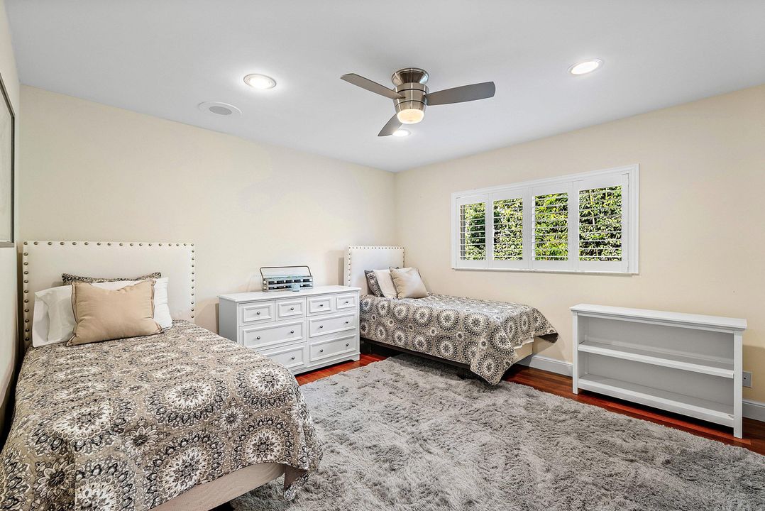 For Rent: $20,000 (3 beds, 2 baths, 3687 Square Feet)