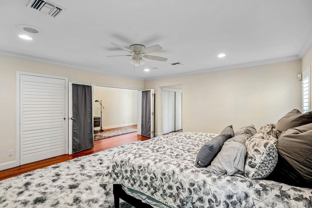 For Rent: $20,000 (3 beds, 2 baths, 3687 Square Feet)