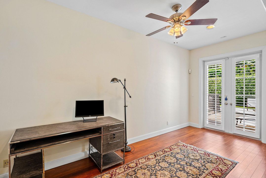 For Rent: $20,000 (3 beds, 2 baths, 3687 Square Feet)