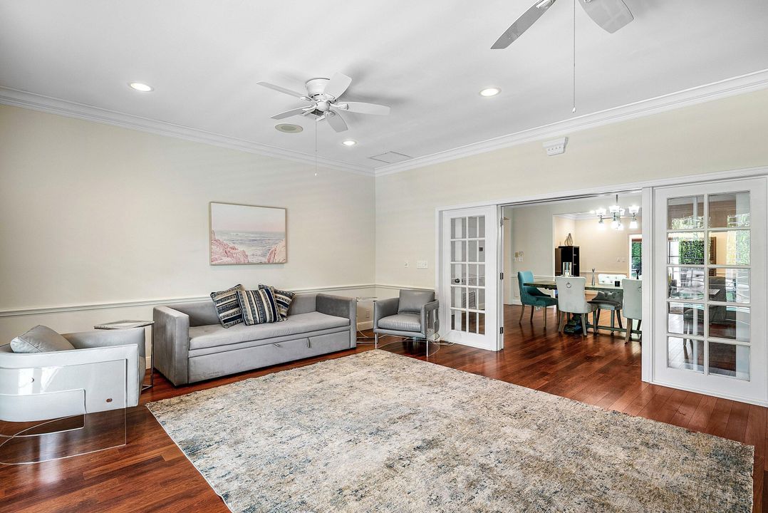 For Rent: $20,000 (3 beds, 2 baths, 3687 Square Feet)