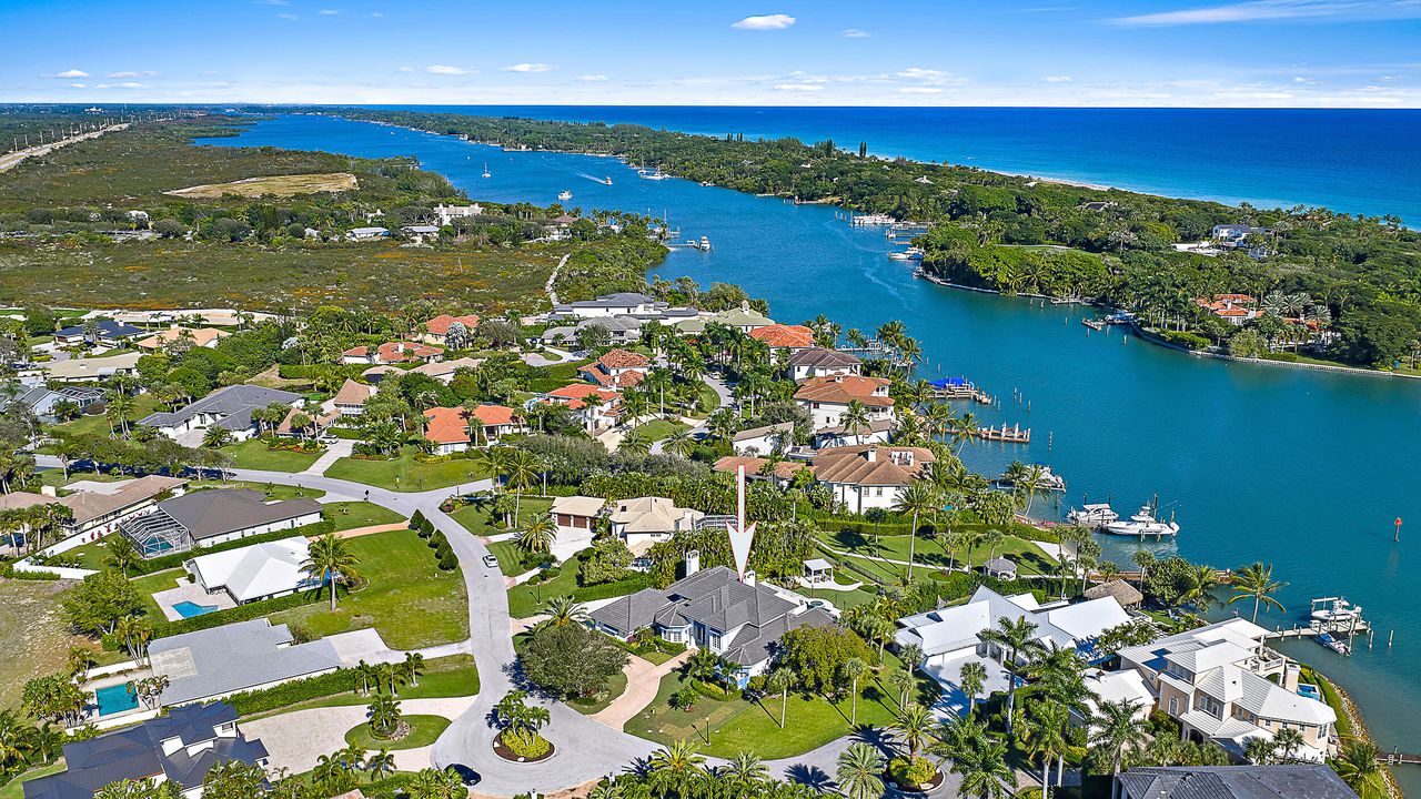 For Sale: $6,000,000 (4 beds, 4 baths, 4685 Square Feet)