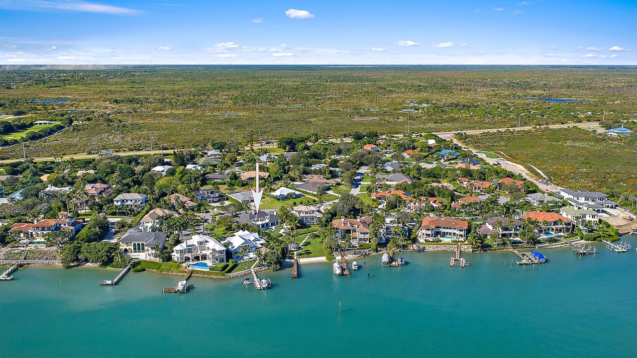 For Sale: $6,000,000 (4 beds, 4 baths, 4685 Square Feet)