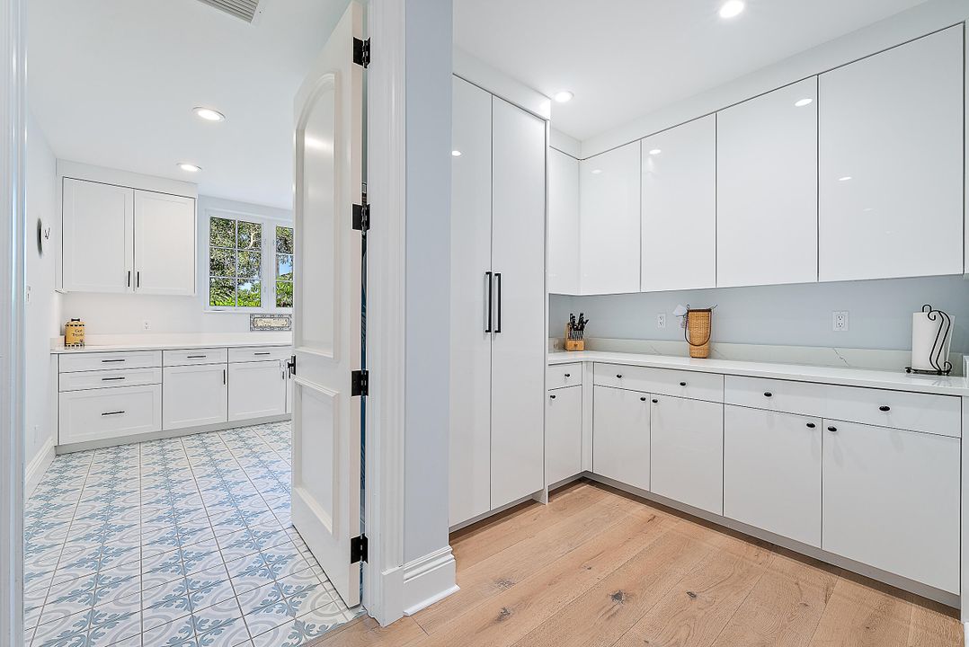 For Sale: $6,000,000 (4 beds, 4 baths, 4685 Square Feet)